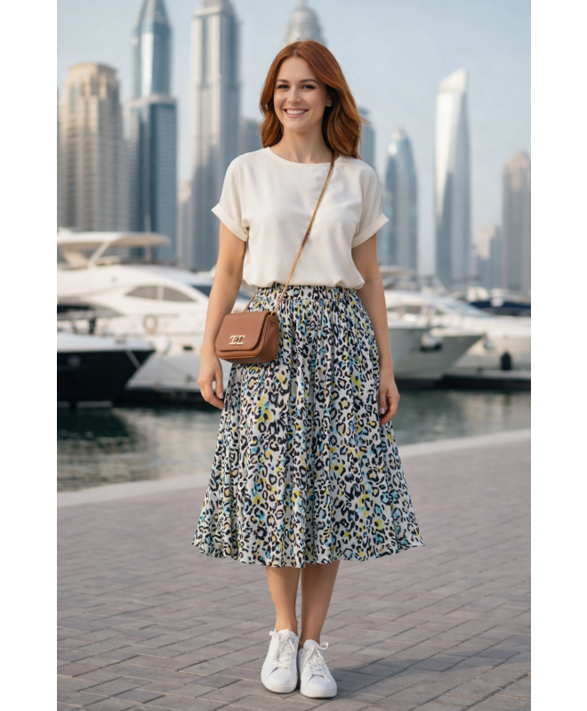 WHITE MULTI ANIMAL PRINT CRINKLE SKIRT