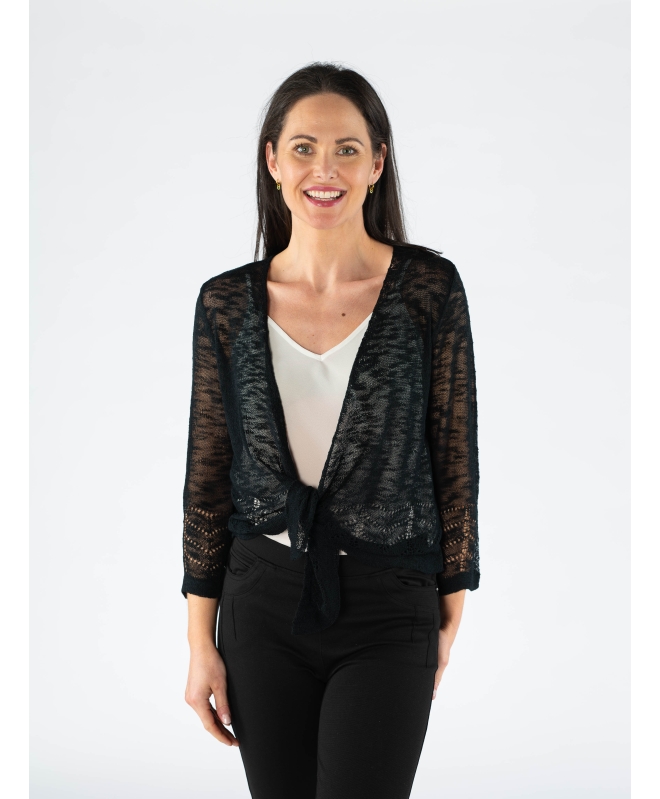 BLACK BORDER PATTERN SHRUG WITH 3/4 SLEEVE