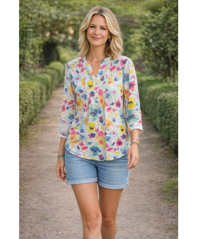 FLOWER PRINT BURN OUT TOP WITH BUTTON
